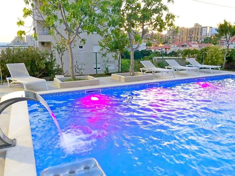 Villa Split 0*,  Croatia